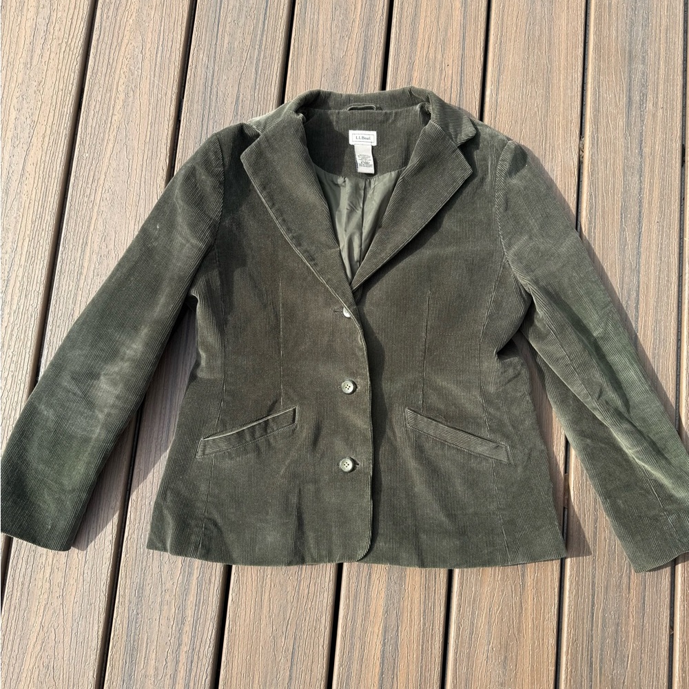 LL Bean size 10 petite Women's Green Corduroy Blazer
